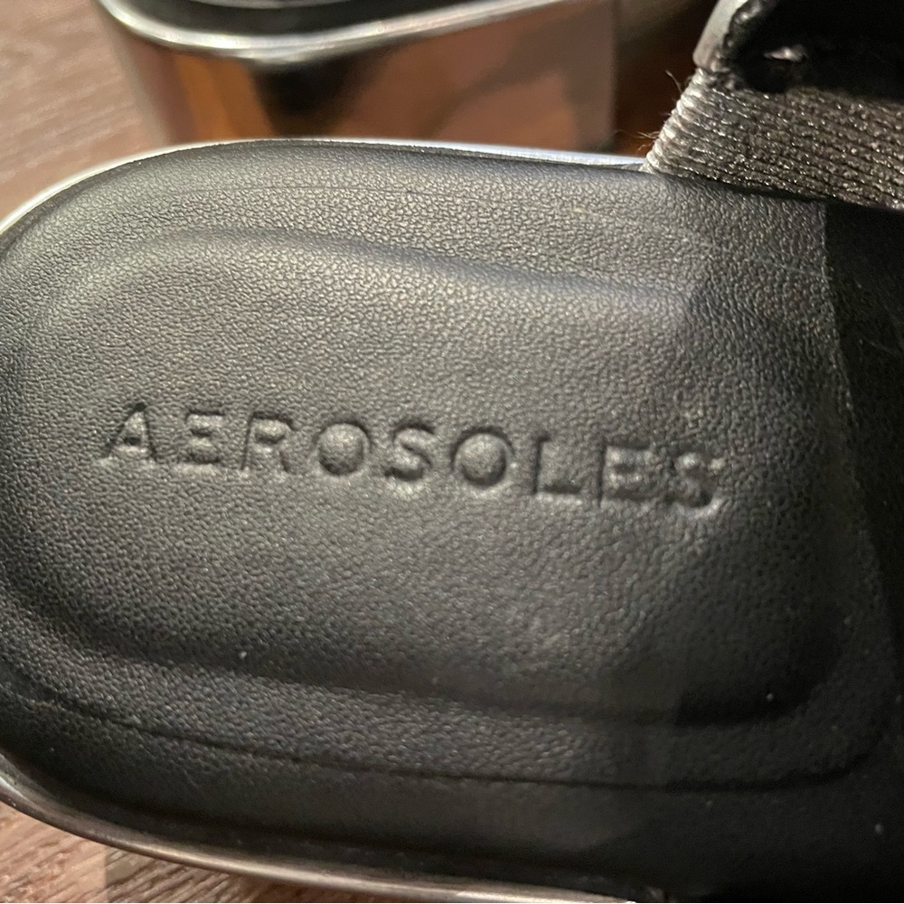 Brand New Aerosoles Silver Women's Sandals - Picture 4 of 5